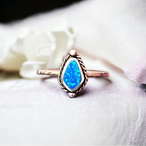 Sterling Silver Marquise Blue Opal Bohemian Ring Marked 925 Size 6 NWOT - Picture 3 of 6